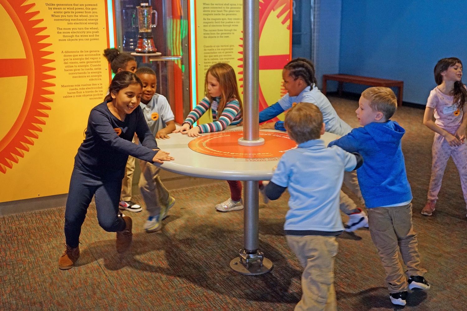 Constellation Foundation renews commitment to free field trips at the Maryland Science Center